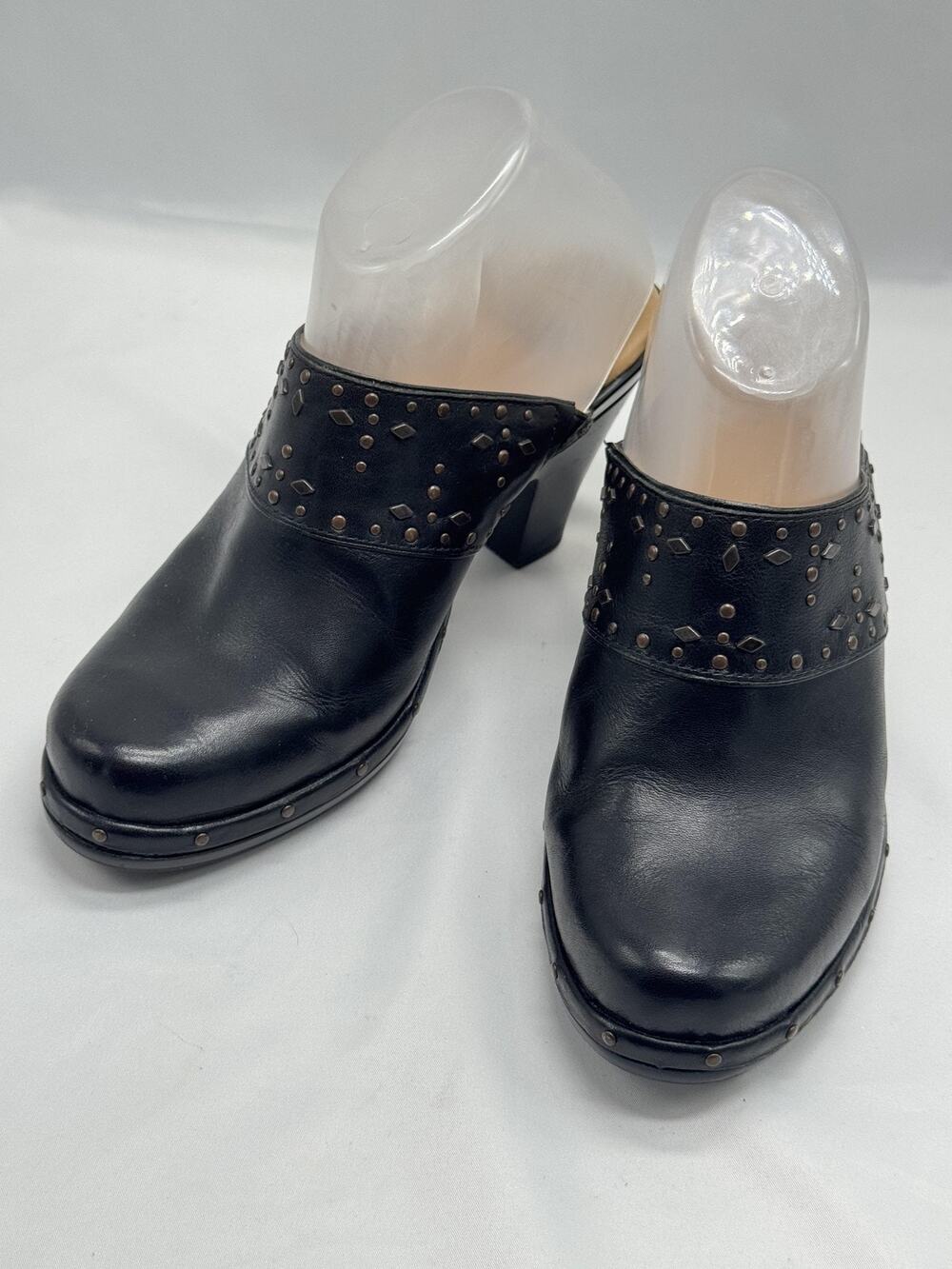 Sofft Mule Shoes Womens Size 8.5 Black Leather Studded Block Heel Comfort Boho